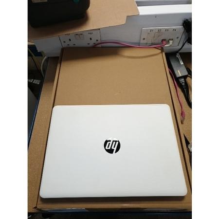 Refurbished HP 14-BP0XX Core i3-6006U 4GB 1TB 14 Inch Windows 10 Laptop