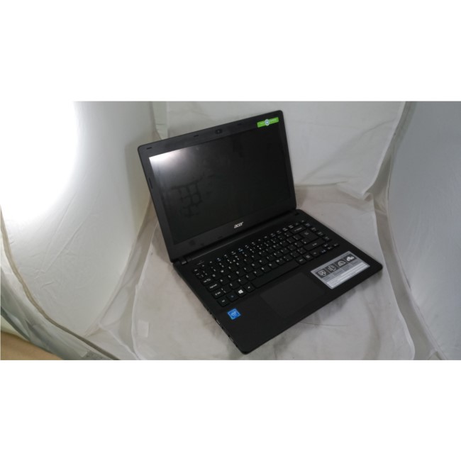 Refurbished Acer ES1-431 Intel Celeron N3050 2GB 500GB DVD-RW 14 Inch Window 10 Laptop 
