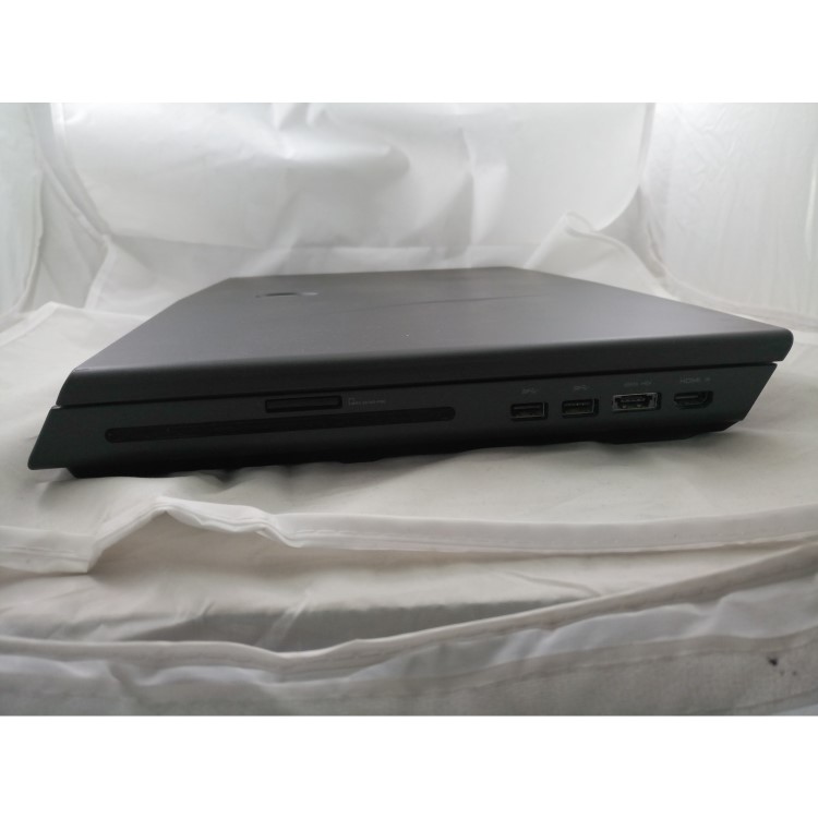 Refurbished Dell Alienware M17xR4 Core i7 3630QM 12GB RAM 720GB + 270GB + 32GB DVDRW GTX 970M 17.3 Inch Windows 10 Laptop 