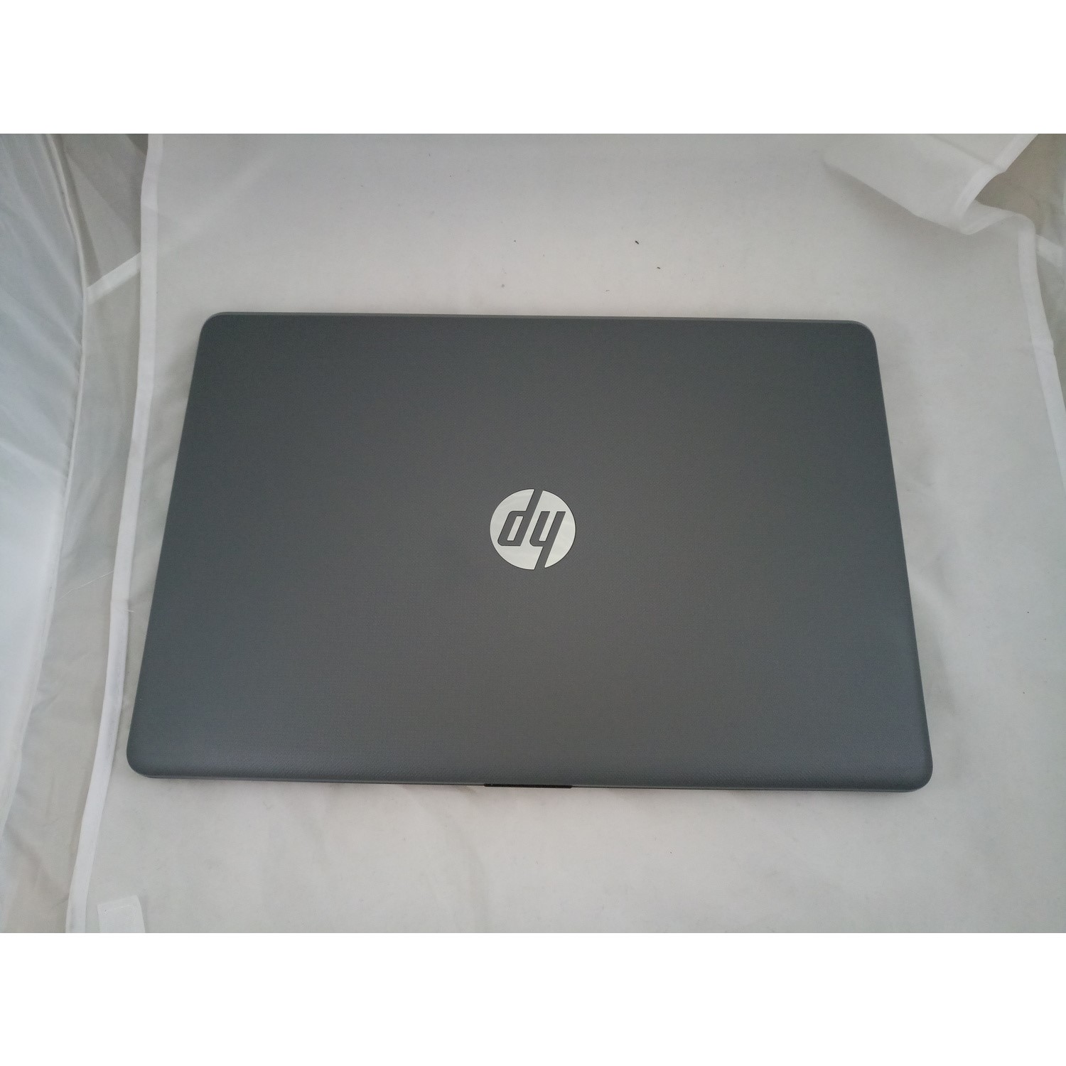 Refurbished HP 15-BW0XX AMD A6 9220 4GB 1TB 15.6 Inch Windows 10 Laptop