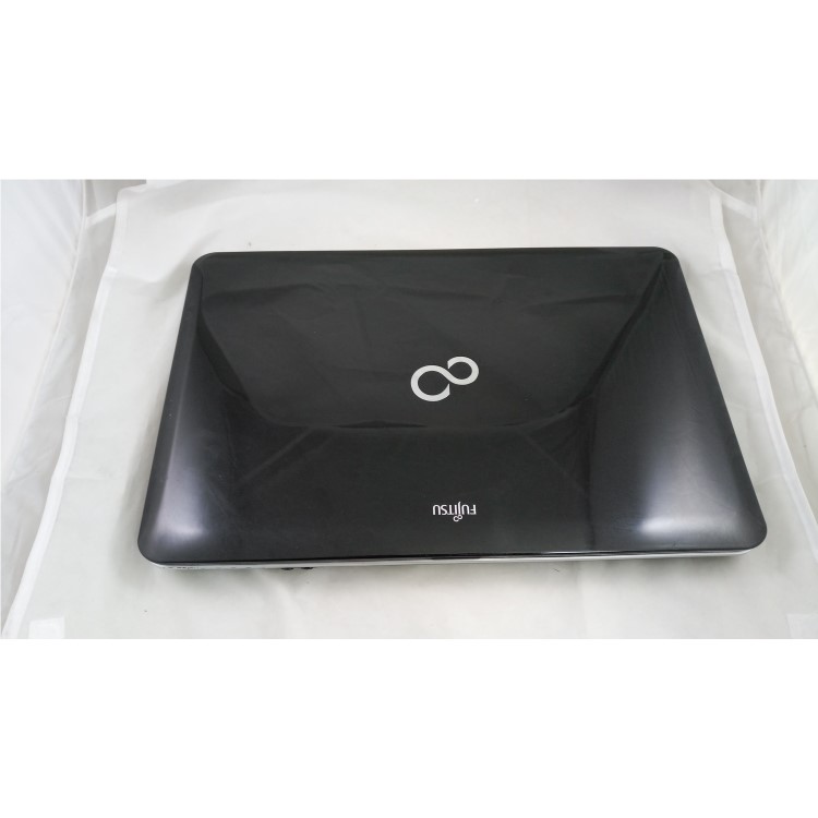 Refurbished Fujitsu LIFEBOOK AH531 Core i5 2450M 4 GB 720GB DVD-RW 15.6 Inch Window 10 Laptop