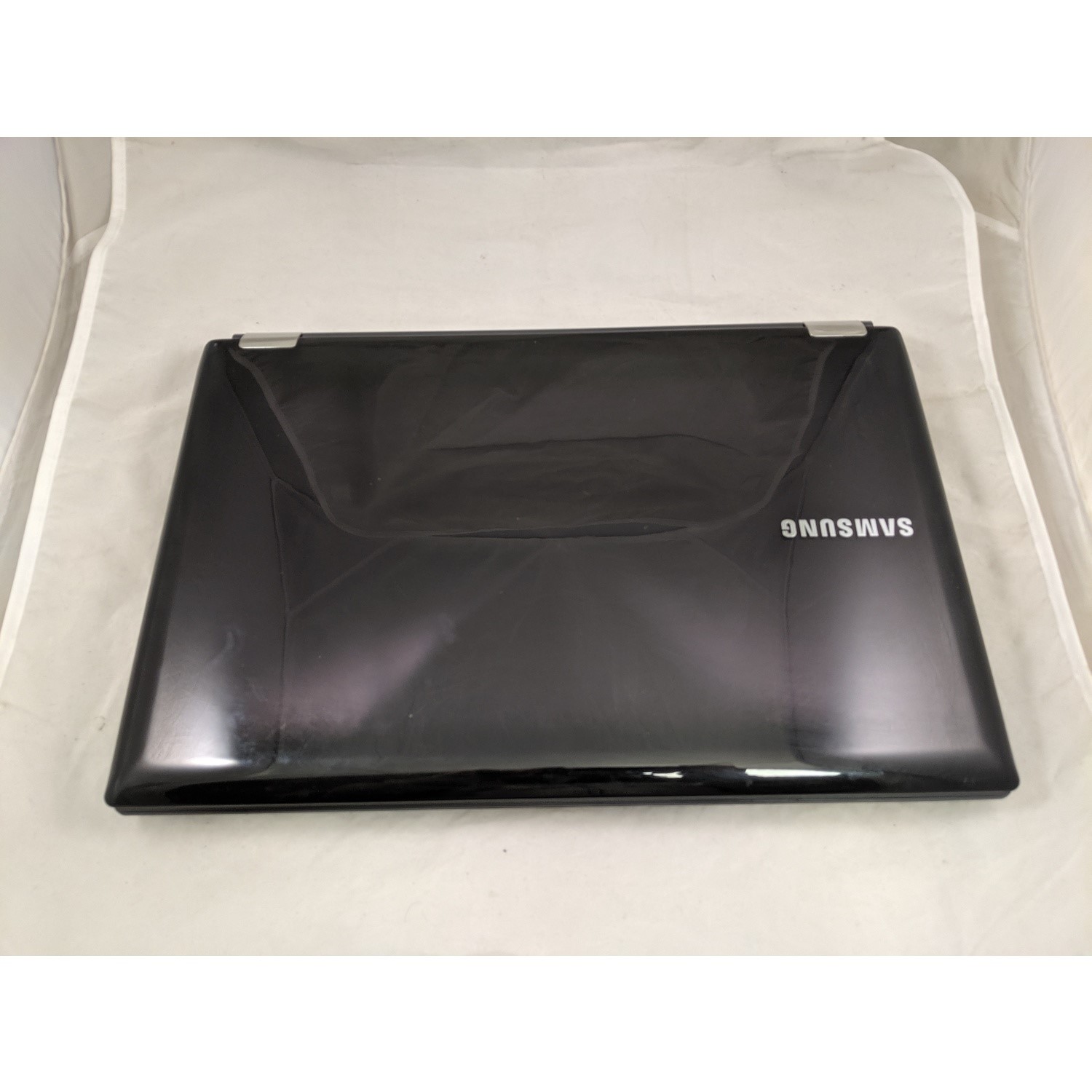 Refurbished Samsung RF511 Core i5 2450M 8GB 1TB DVD RW 15.6 Inch ...
