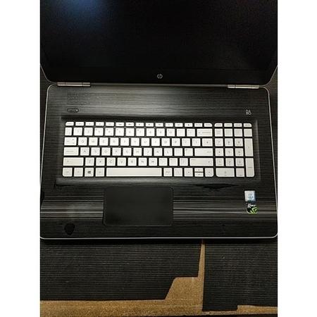 Refurbished HP Notebook 7265NGW Core i7-6700HQ 8GB 1TB 17.3 Inch Windows 10 Laptop