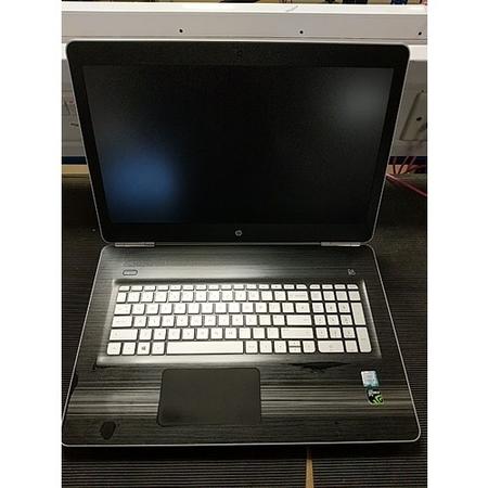 Refurbished HP Notebook 7265NGW Core i7-6700HQ 8GB 1TB 17.3 Inch Windows 10 Laptop