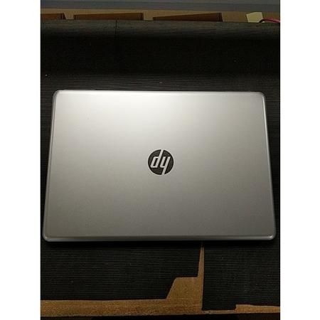 Refurbished HP Notebook 7265NGW Core i7-6700HQ 8GB 1TB 17.3 Inch Windows 10 Laptop