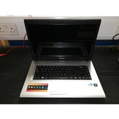 Refurbished Samsung NP-R519-JA0BUK Intel Pentium 4GB 240GB 15.6 Inch ...