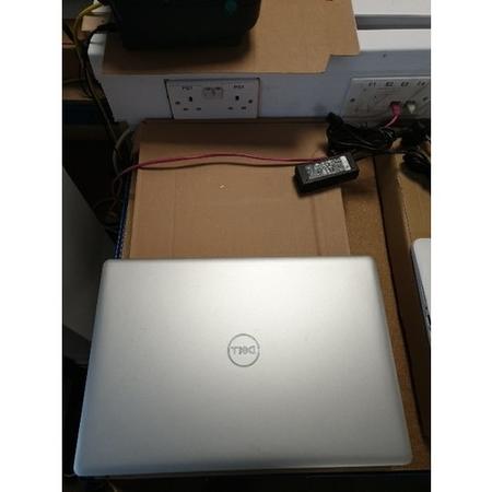 Refurbished Dell Inspiron 3585 AMD Ryzen 5 2500U 8GB 256GB 15.6 Inch Windows 10 Laptop