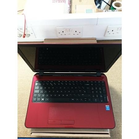 Refurbished HP 15-R111NA Intel Pentium N3540 4GB 1TB 15 Inch Windows 10 Laptop