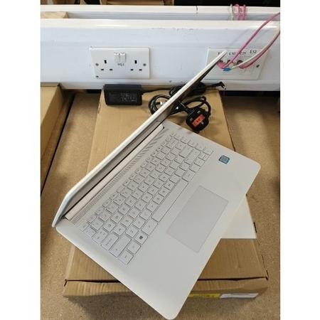 Refurbished HP 14-BP060SA Core i3-6006U 4GB 500GB 14 Inch Windows 10 Laptop