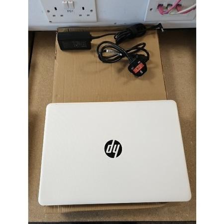 Refurbished HP 14-BP060SA Core i3-6006U 4GB 500GB 14 Inch Windows 10 Laptop