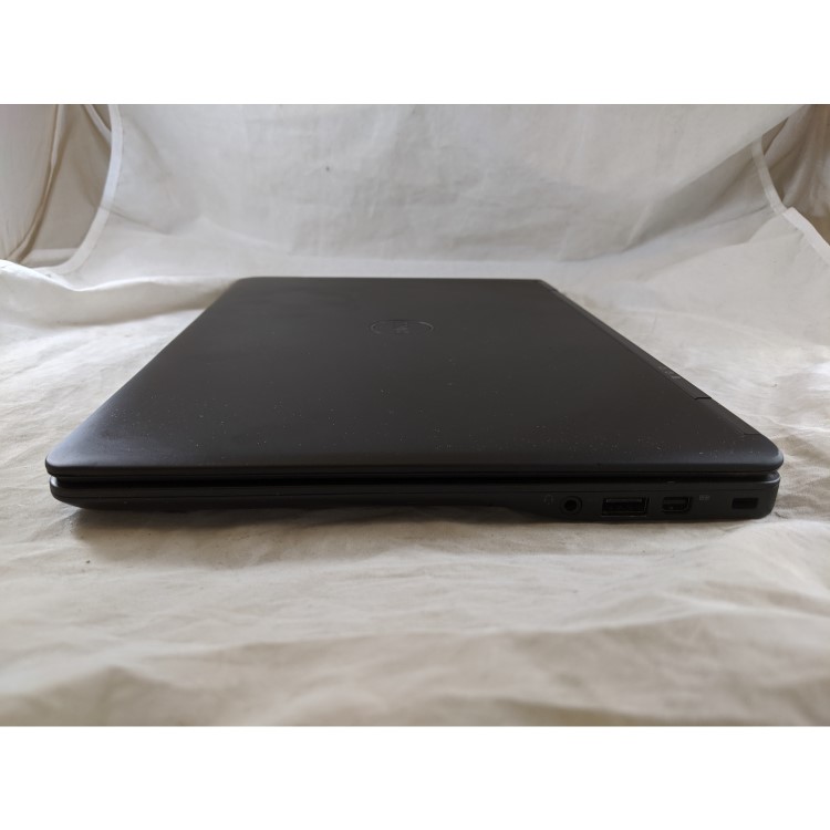 Refurbished Dell Latitude E7250 Core i5 5300U 4GB 128GB 12.5 Inch Windows 10 Laptop