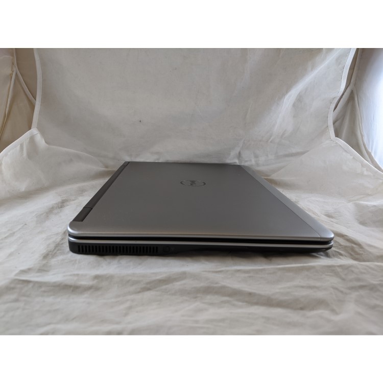 Refurbished Dell Latitude E7240 Core i5 4300U 4GB 128GB 12.5 Inch Touch screen Windows 10 Laptop