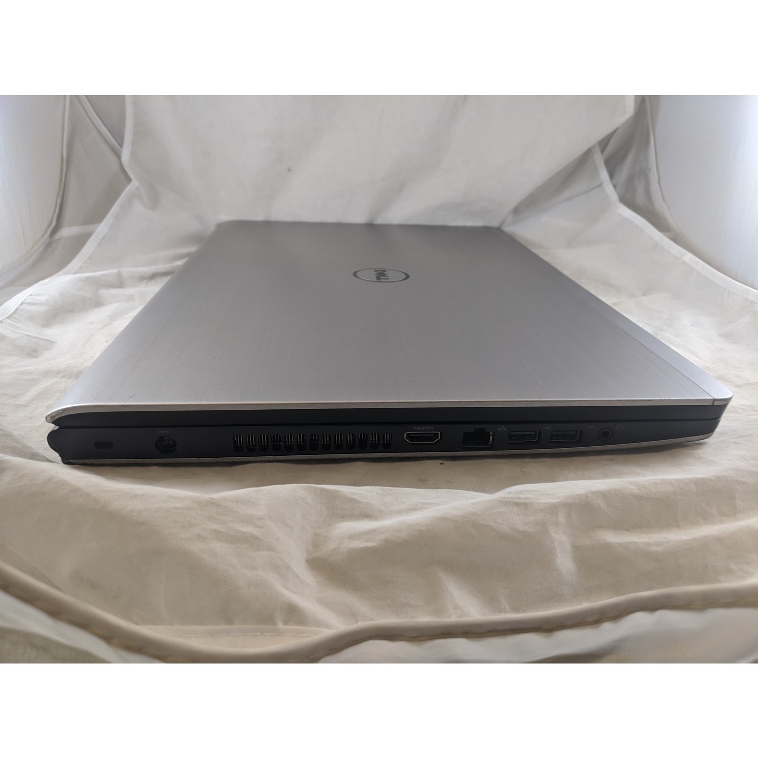 Dell Inspiron Core i7-5500U-8G-1TB-17.3