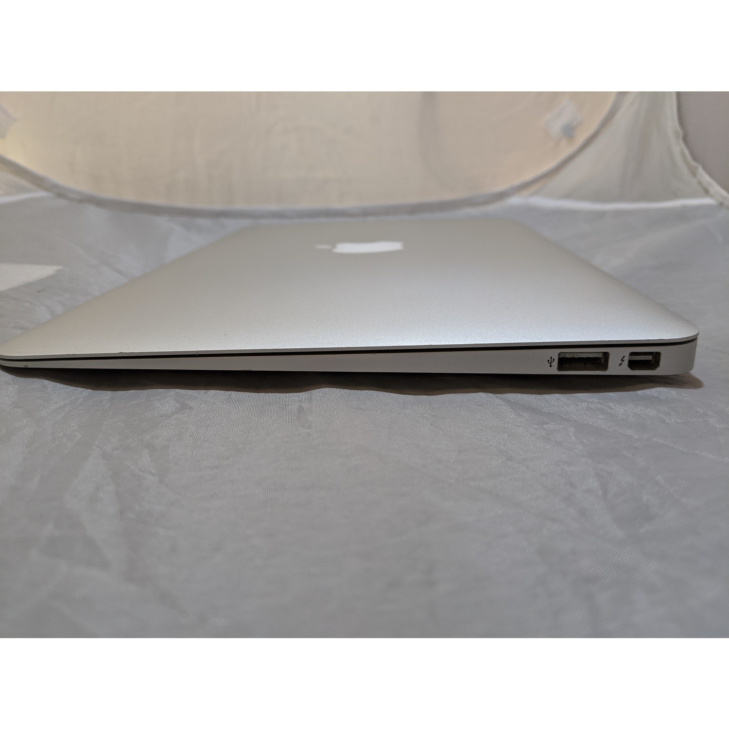 Refurbished Apple Macbook Air Core i7 4650U 8GB 512GB 11.6 Inch
