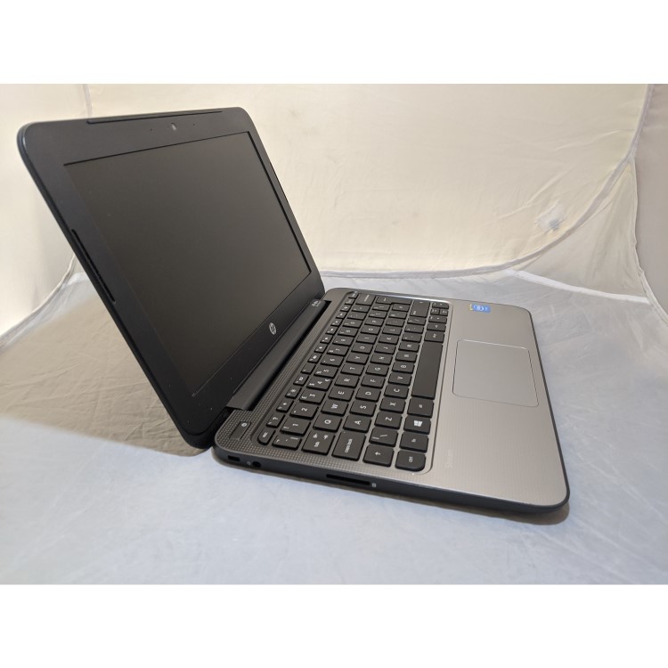 Refurbished HP Stream 11 Pro Intel Celeron N2840 2GB 32GB 11 Inch Windows 10 Laptop