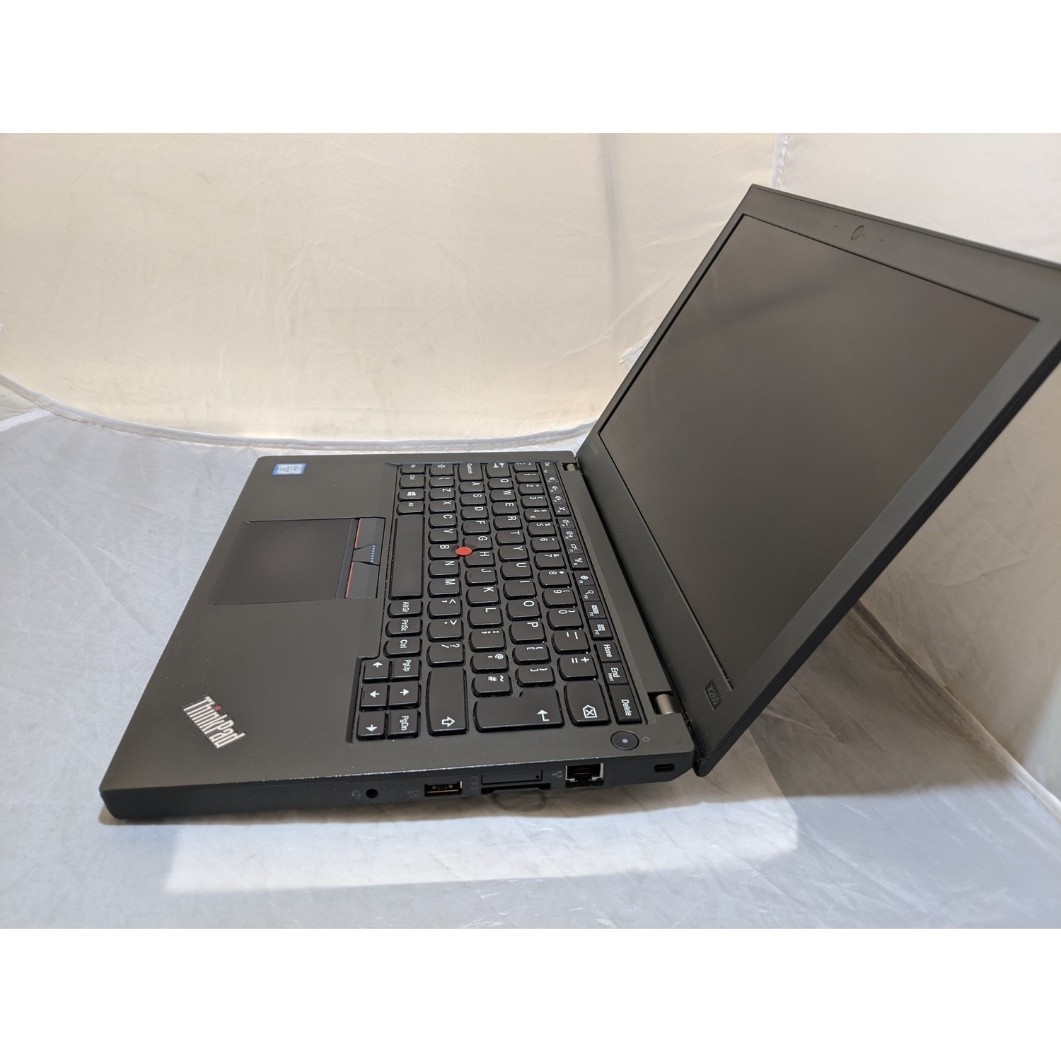 ジャンク】ThinkPad X260 Core i5-6200U 2.30GHz メモリ/4GB HDD/320GB 