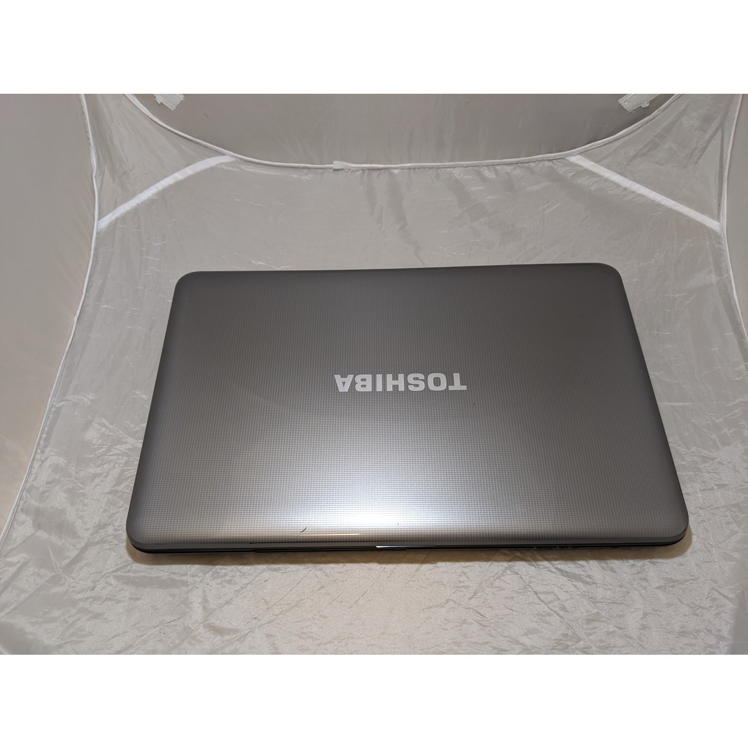 Refubished TOSHIBA SATELLITE C855-10P Core i3-2350M 2.30 GHz 6GB
