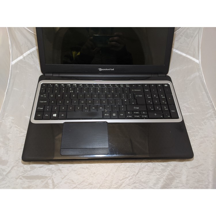 Refurbished Packard Bell Easynote TE69KB AMD A4 5000 4GB 500GB DVD-RW 15.6 Inch Windows 10 Radeon HD 8330 Graphics Laptop