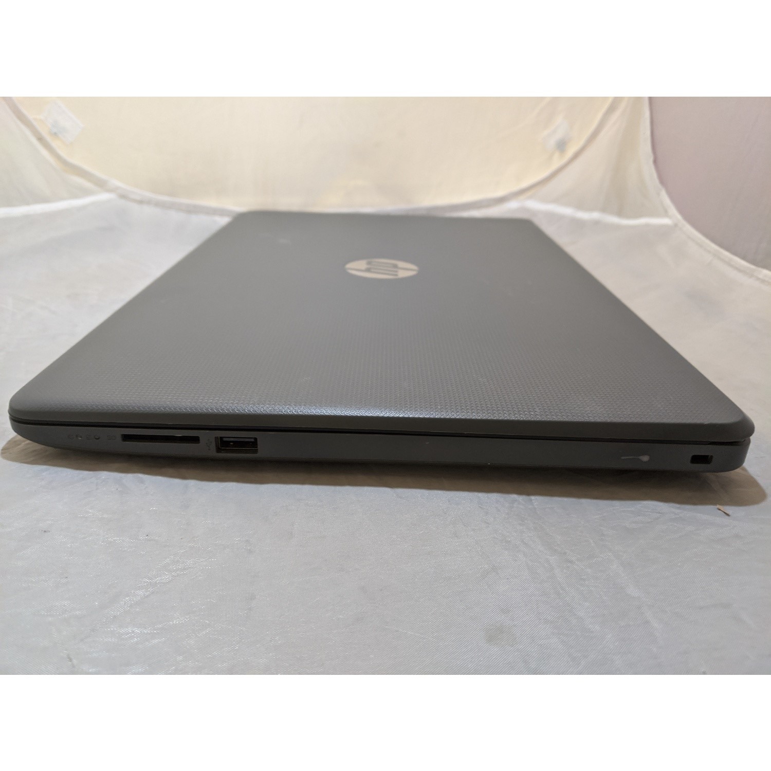 Intel Core I3 6006u 2 00 Ghz Refubished HP 15-BS0XX Core i3-6006U 2.00 GHz 8GB 1TB 15.6 Inch Windows