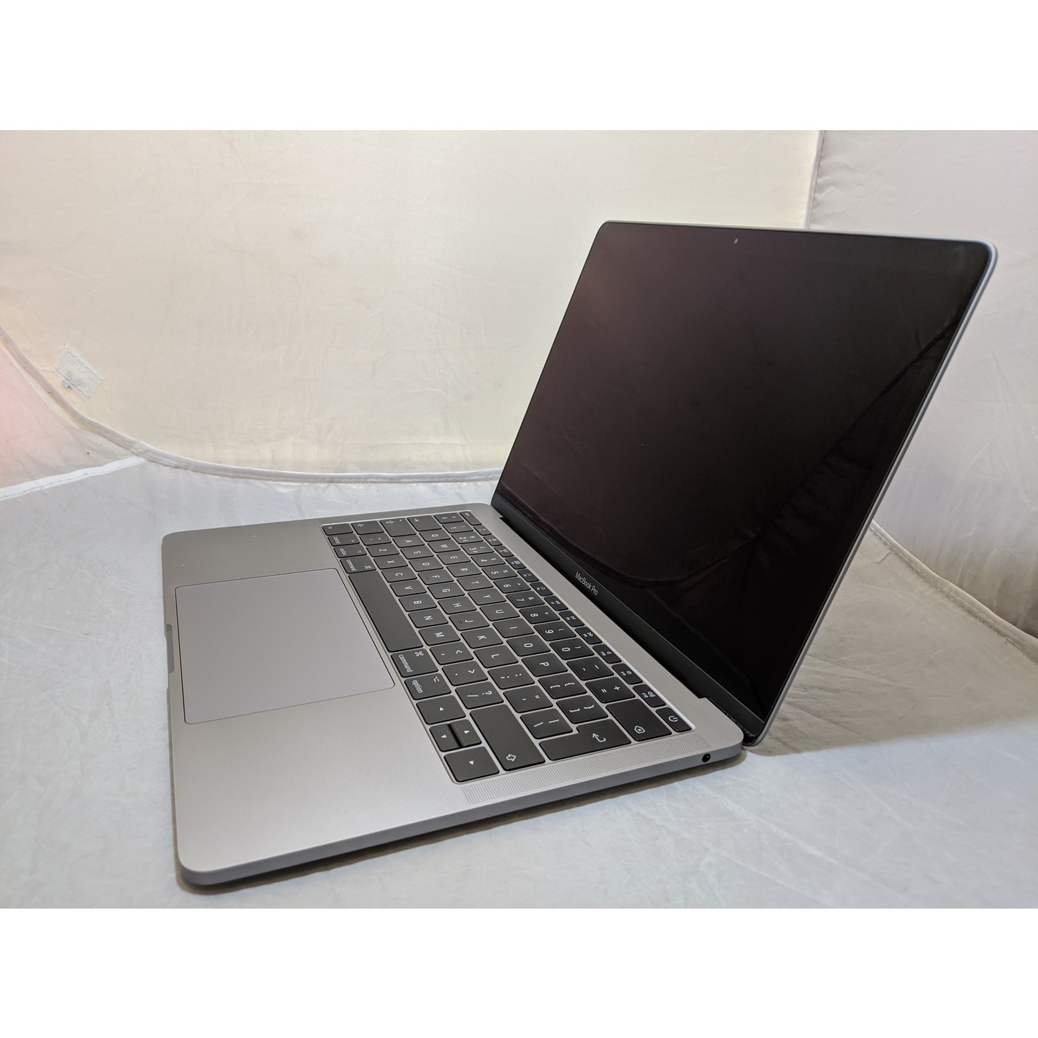 MacBook Pro 13-inch 2017 8GB/128GB Pro MacBook 8GB 13-inch