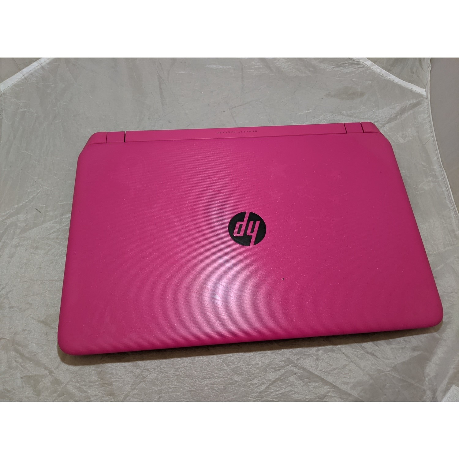 Refubished HP PAVILION 15 NOTEBOOK PC Core i3-4030U 1.90 GHz