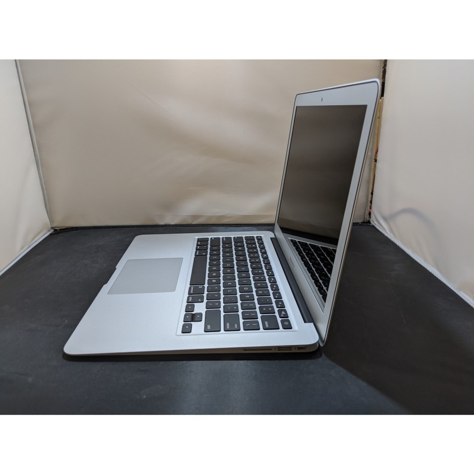 Refurbished Apple MacBook Air 2017 Core i55350U 8GB 128GB 13.3 Inch