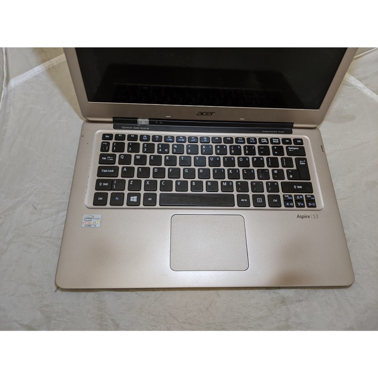 Refurbished Acer NX.M1FEK.006 Intel Core i3 2377M 4GB 500GB 13.3 Inch Windows 10 Laptop