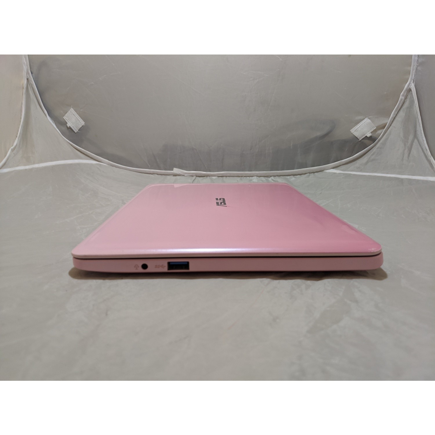 Refurbished Asus e203n Intel Celeron N3350 2GB 32GB 13.6