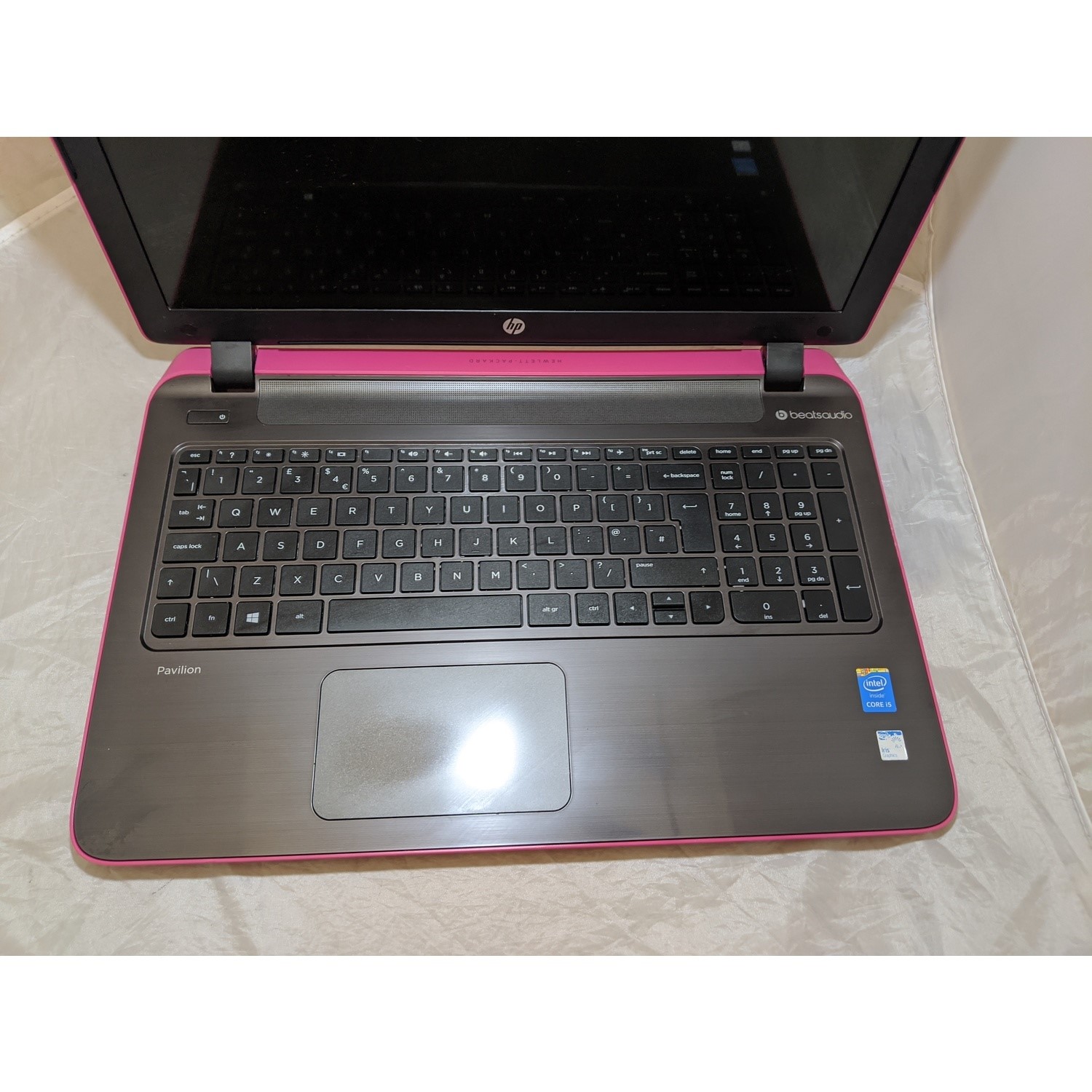 Refubished HP PAVILION 15 NOTEBOOK PC Core i5-4288U 2.60 GHz