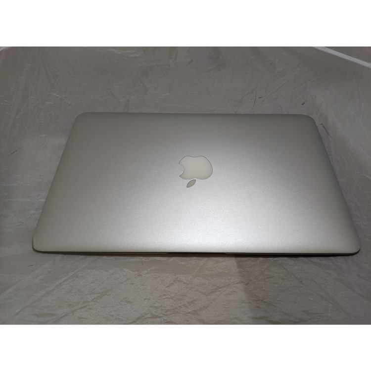 Refurbished Apple Macbook Core M3-7Y32 8GB 256GB SSD 12 Inch Laptop - 2017