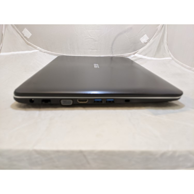 Refurbished Asus X555q AMD A10 9620P 4GB 1TB 15.6 Inch Windows 10 Laptop
