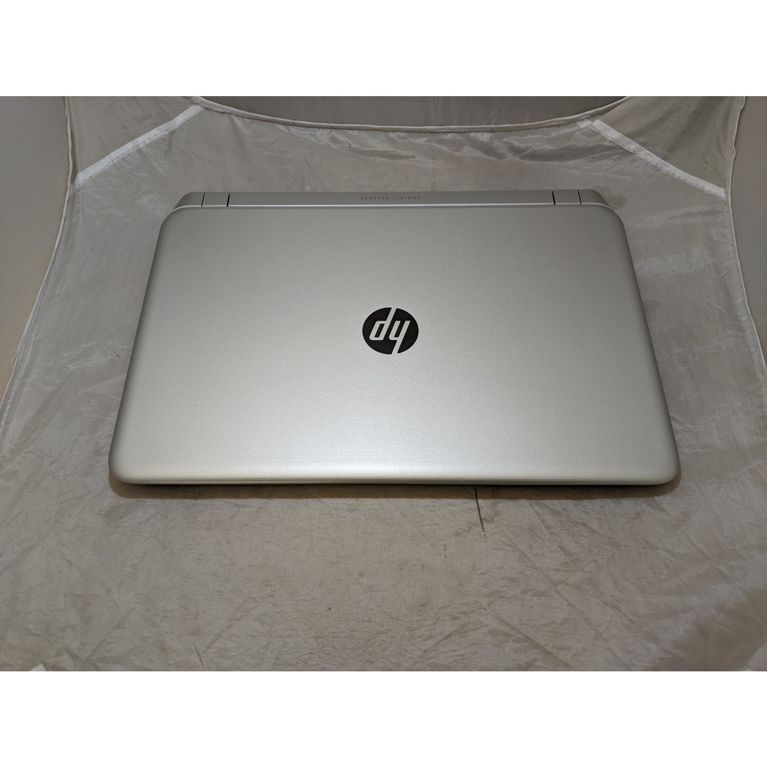 Amd 6410 Apu Radeon R5 Graphics Refubished HP PAVILION 15 NOTEBOOK PC A8-6410 APU WITH RADEON R5 ...