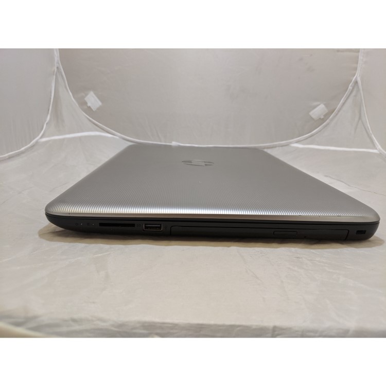 Refubished HP NOTEBOOK A6-7310 APU WITH  RADEON R4 GRAPHICS 4GB 1TB DVD/RW 15.6 Inch Windows 10 Laptop