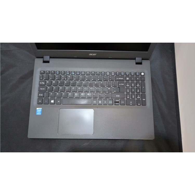Refurbished ACER Aspire E5-573 Core i3-4005U 4GB 1TB DVD/RW 15.6 Inch Windows 10 Laptop