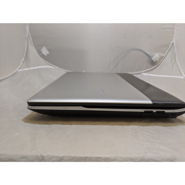 Refurbished SAMSUNG 300E5A Core i3-2330M 4GB 500GB DVD/RW 15.6 Inch Windows 10 Laptop