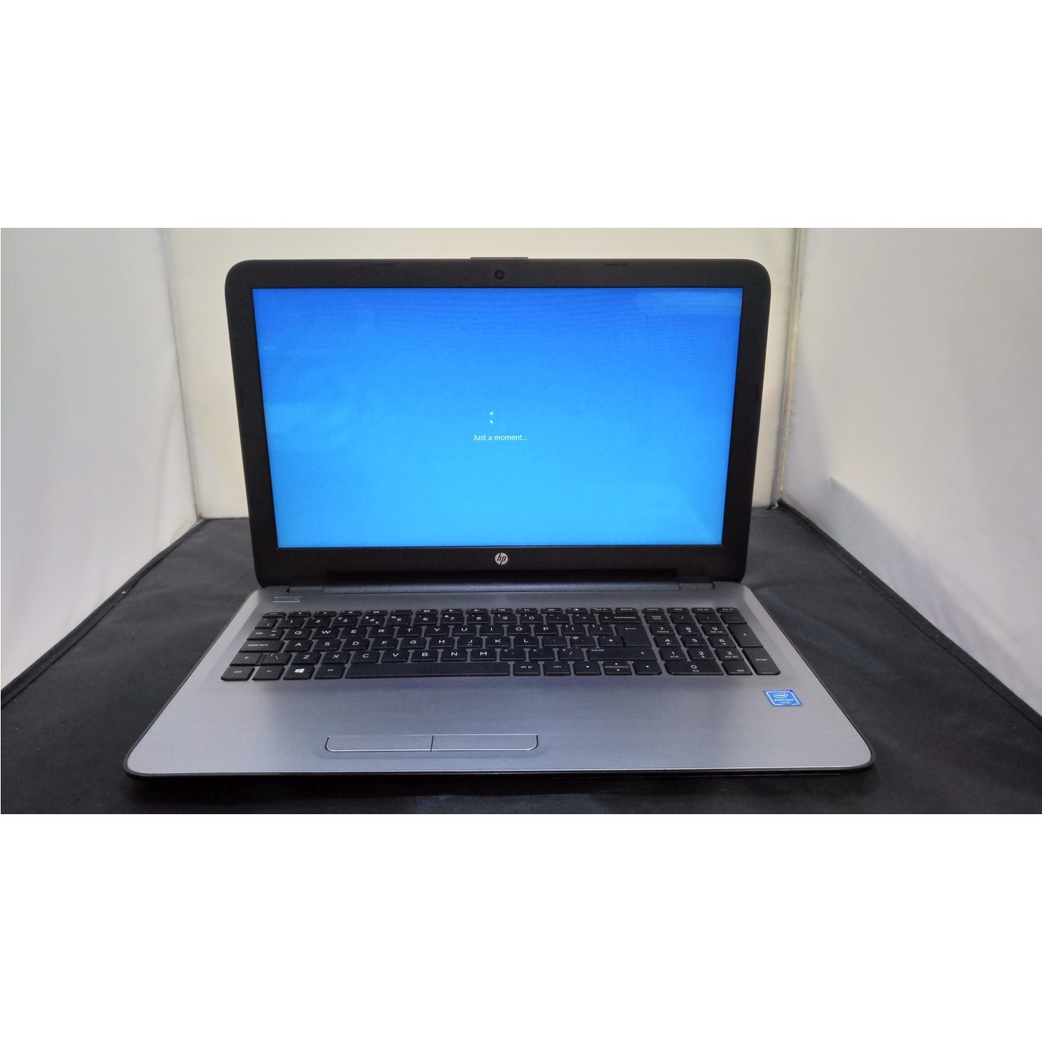 Ordinateur portable HP 256 G6 (modèle de base Ordinateur portable HP 256 G6 (modèle de base