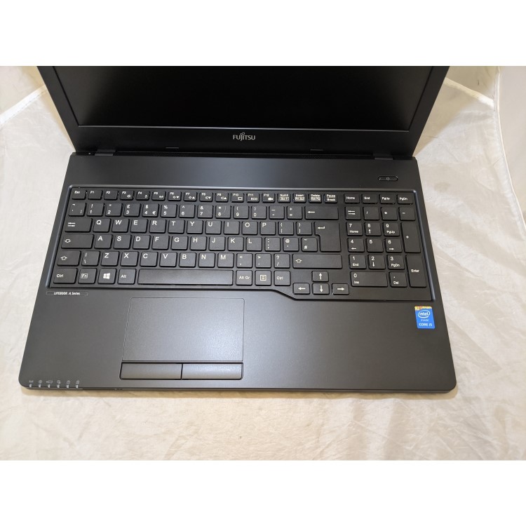 Refurbished FUJITSU Lifebook A555 Core i5-5200U 4GB 500GB DVD/RW 15.6 Inch Windows 10 Laptop