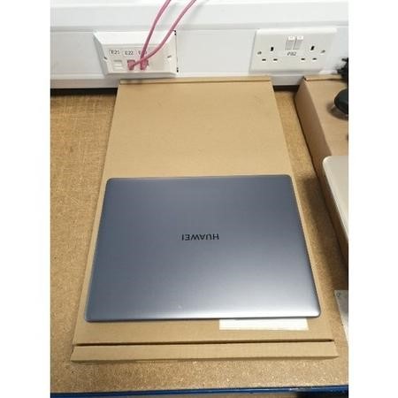 HUAWEI MATEBOOK WRTB-WFE9L(ジャンク) 41I-nQTM5sL._UF350,350_QL50_.jpg
