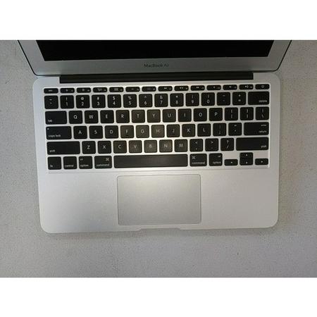 Refurbished Apple MacBook Air A1465 11" Aluminium i5 4GB 128GB SSD - 2015