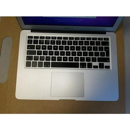 Refurbished Apple MacBook Air A1466 13.3" Aluminum i5 8GB 251GB SSD - 2017