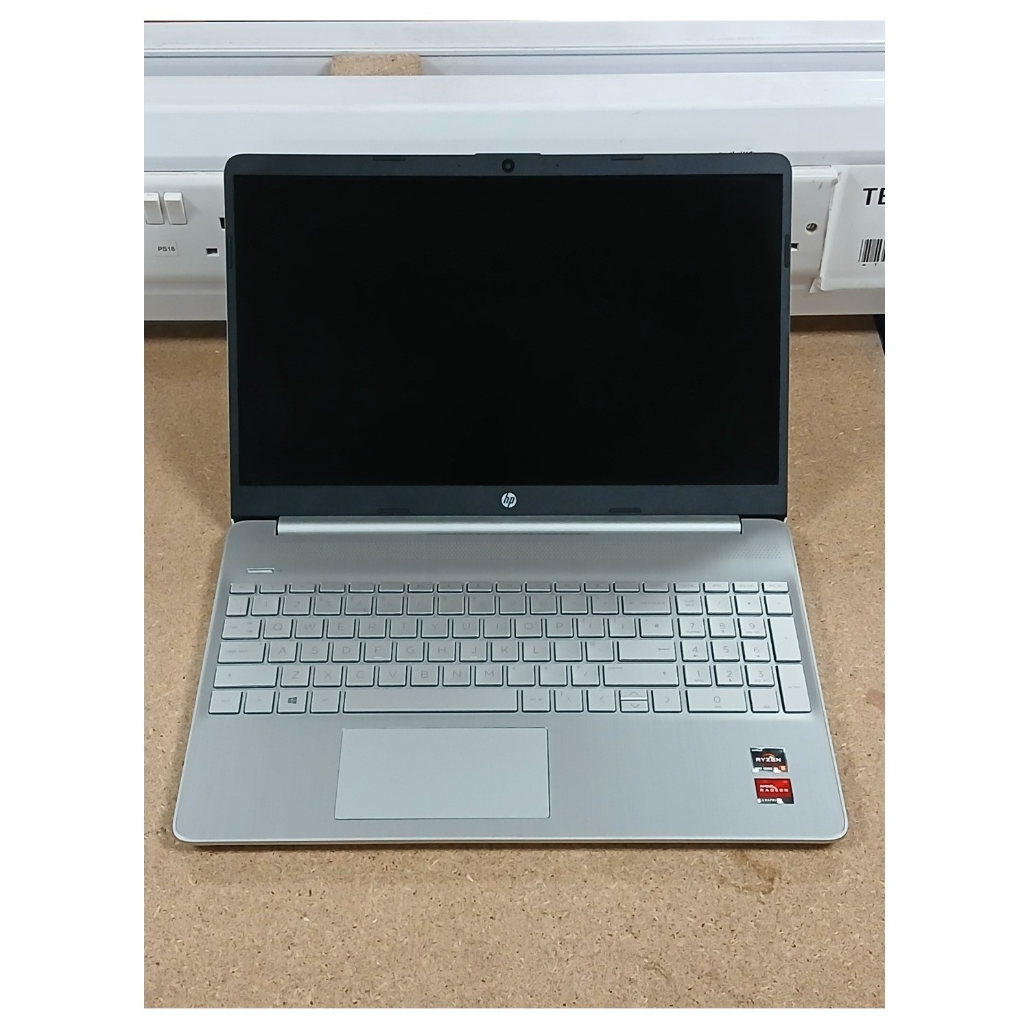 HP 15s-eq1xxx Ryzen 5 8GBメモリ 256GB SSD Refurbished HP 15S-EQ1XXX AMD Ryzen 5 4500U 8GB RAM 256GB