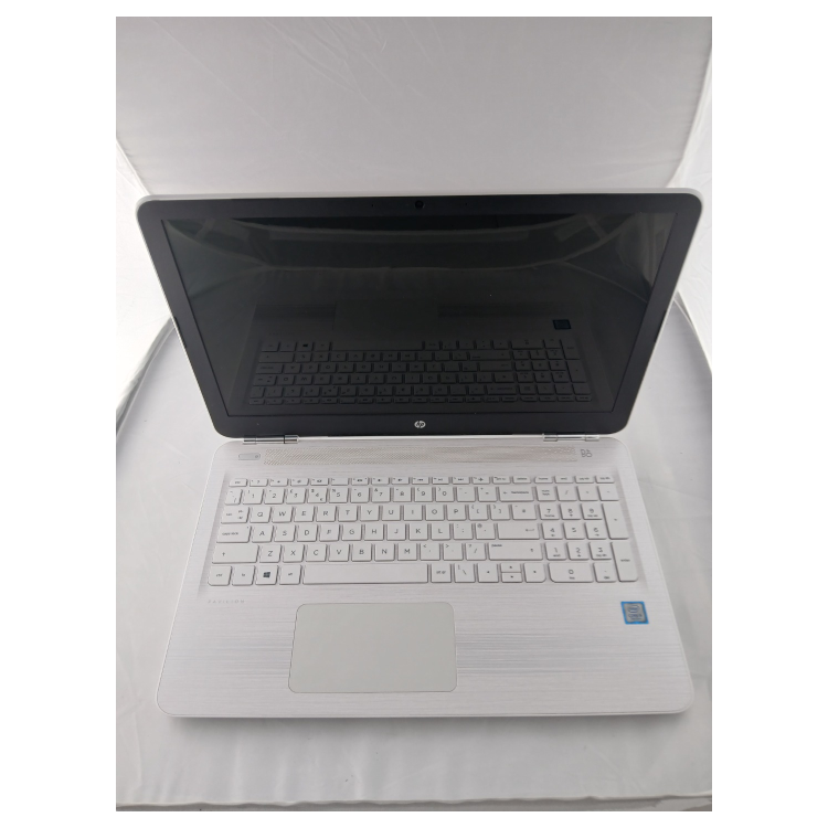 Refurbished HP Pavilion Core i5-7200U 8GB RAM 256GB SSD 15.6 Inch Windows 10 Laptop