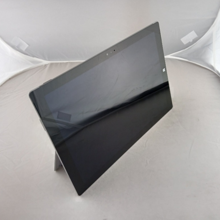 Refurbished Microsoft Surface Pro 3 Core i7-4650U 8GB RAM 256GB SSD 12 Inch Windows 10 Laptop