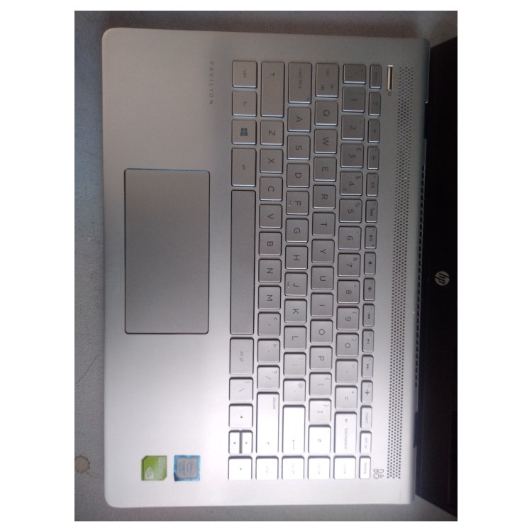 Refurbished HP Pavilion 14-BF0XX Core i7-7500U 8GB RAM 256GB SSD 14 Inch Windows 10 Laptop