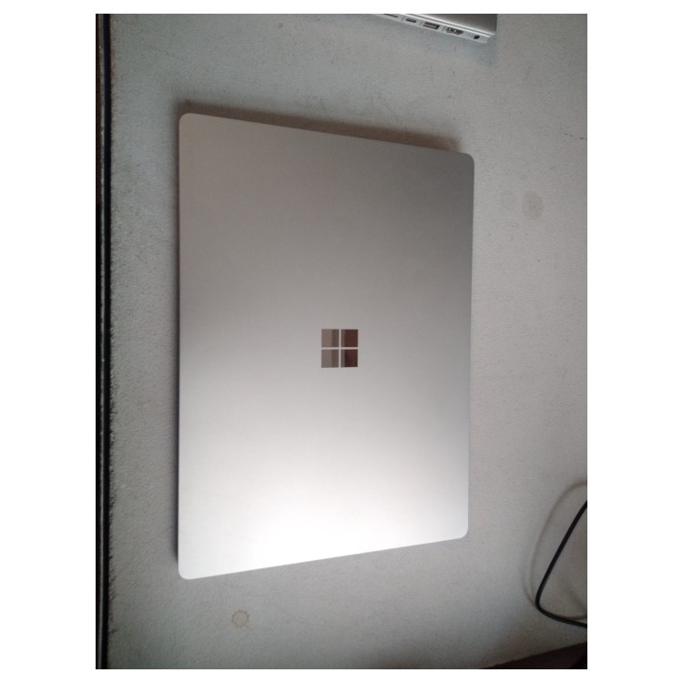 Refurbished Microsoft Surface 3 Core i5-1035G7 8GB RAM 128GB SSD 13.5 Inch Windows 10 Laptop