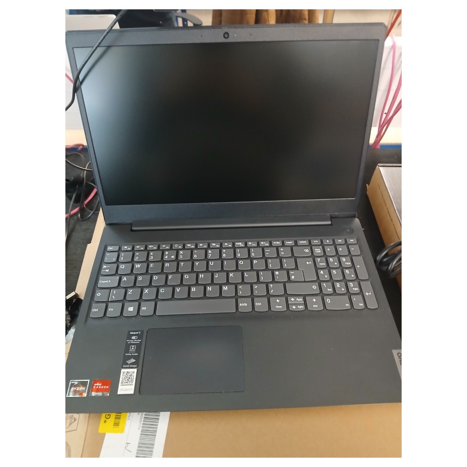 Refurbished Lenovo IdeaPad 15ADA05 AMD Ryzen 3500U 8GB RAM