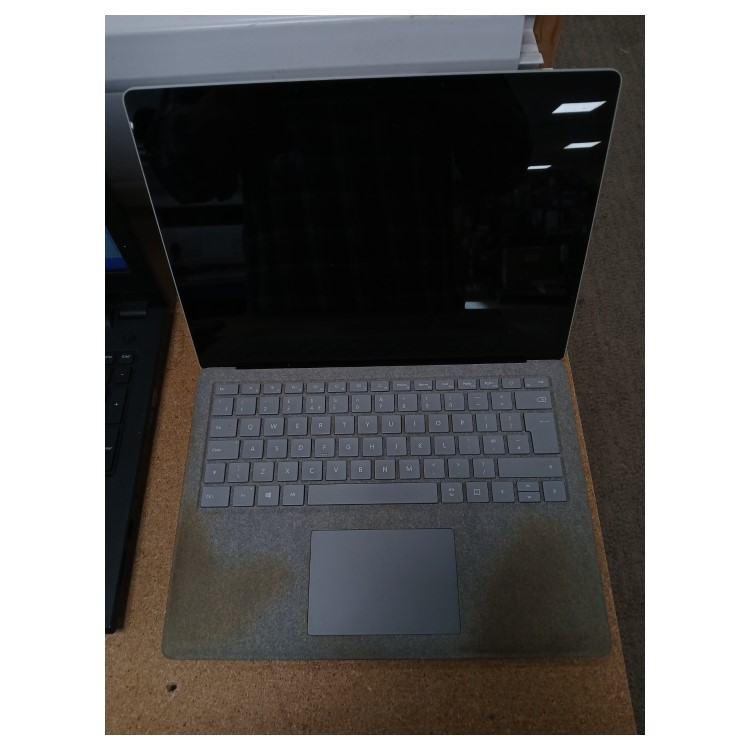 Refurbished Microsoft Surface 3 Core i5-7200U 4GB RAM 128GB SSD 13.5 Inch Windows 10 Laptop