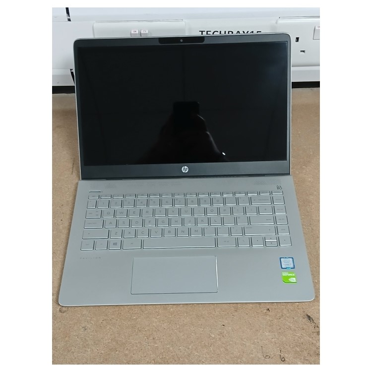 Refurbished HP Pavilion 14-BF0XX Core i7-7500U 8GB RAM 256GB SSD 14 Inch Windows 10 Laptop