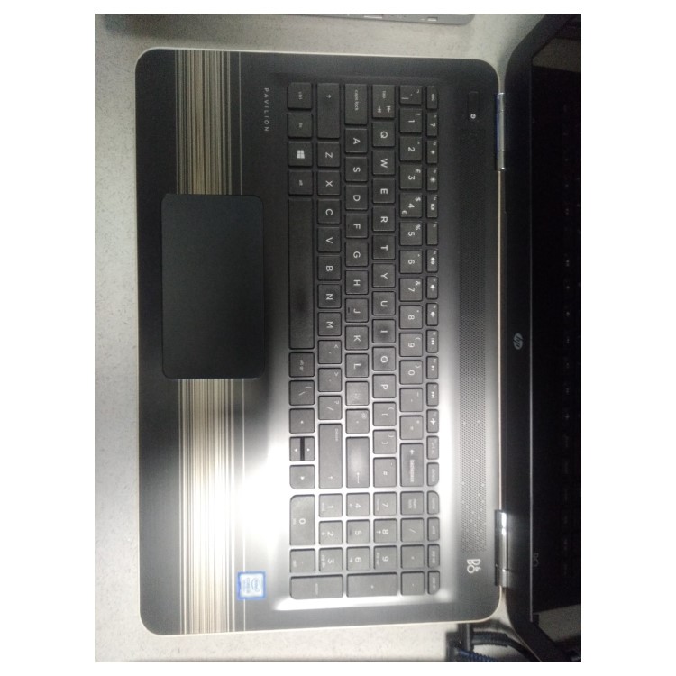 Refurbished HP Pavilion Core i5-7200U 8GB RAM 256GB SSD 15.6 Inch Windows 10 Laptop