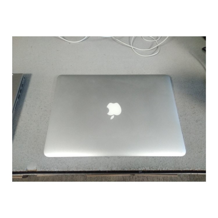 Refurbished Apple MacBook Air 7 13 Inch Aluminum i5 8GB RAM 256GB SSD - 2017